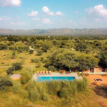 Camp Lands End Hotel Pushkar Bagian luar foto