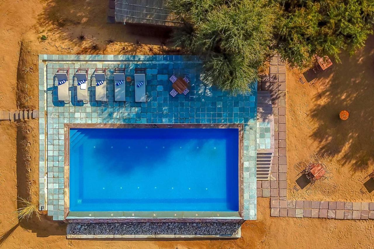 Camp Lands End Hotel Pushkar Bagian luar foto